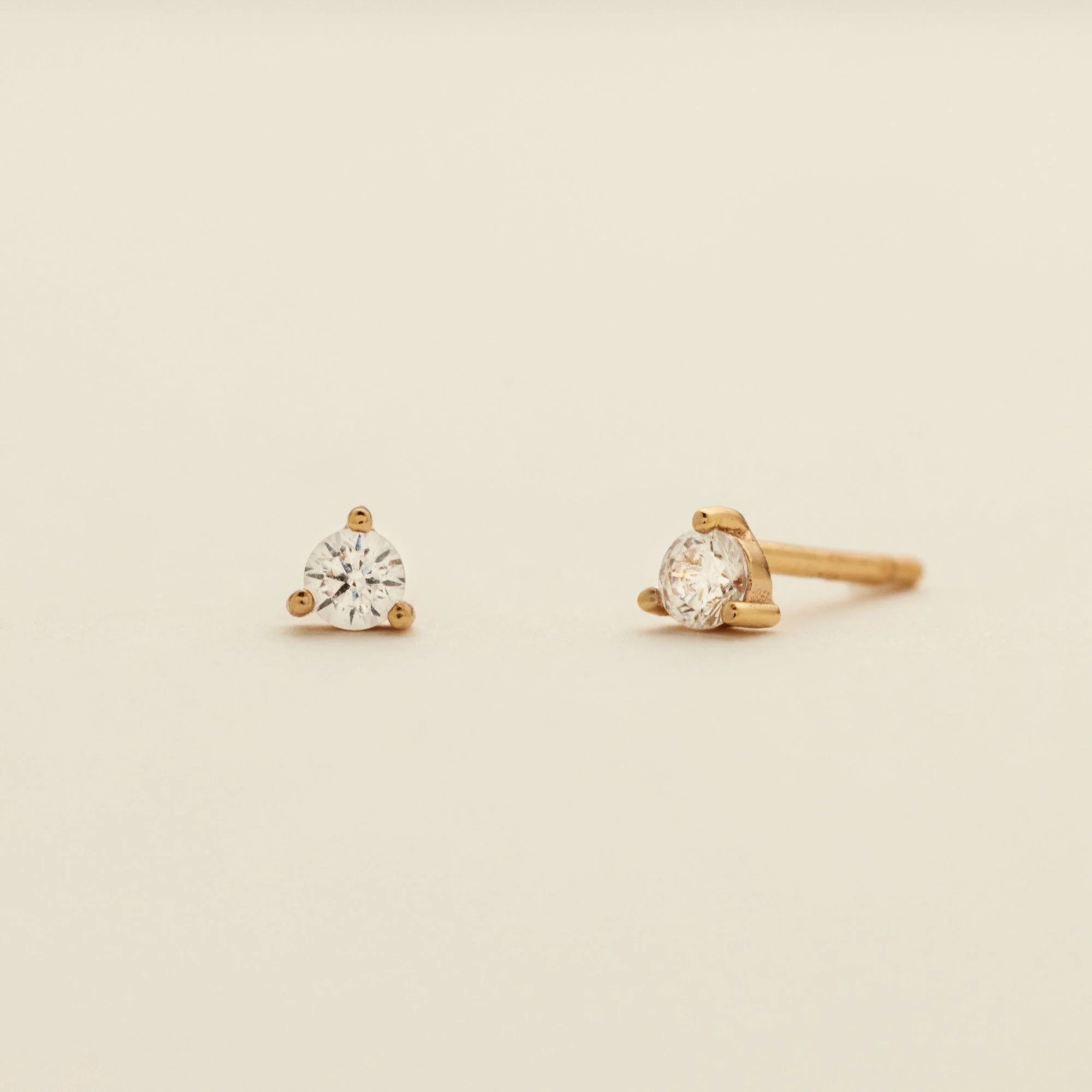 Made by Mary Luxe Gold Vermeil 3-Prong Stud Earrings