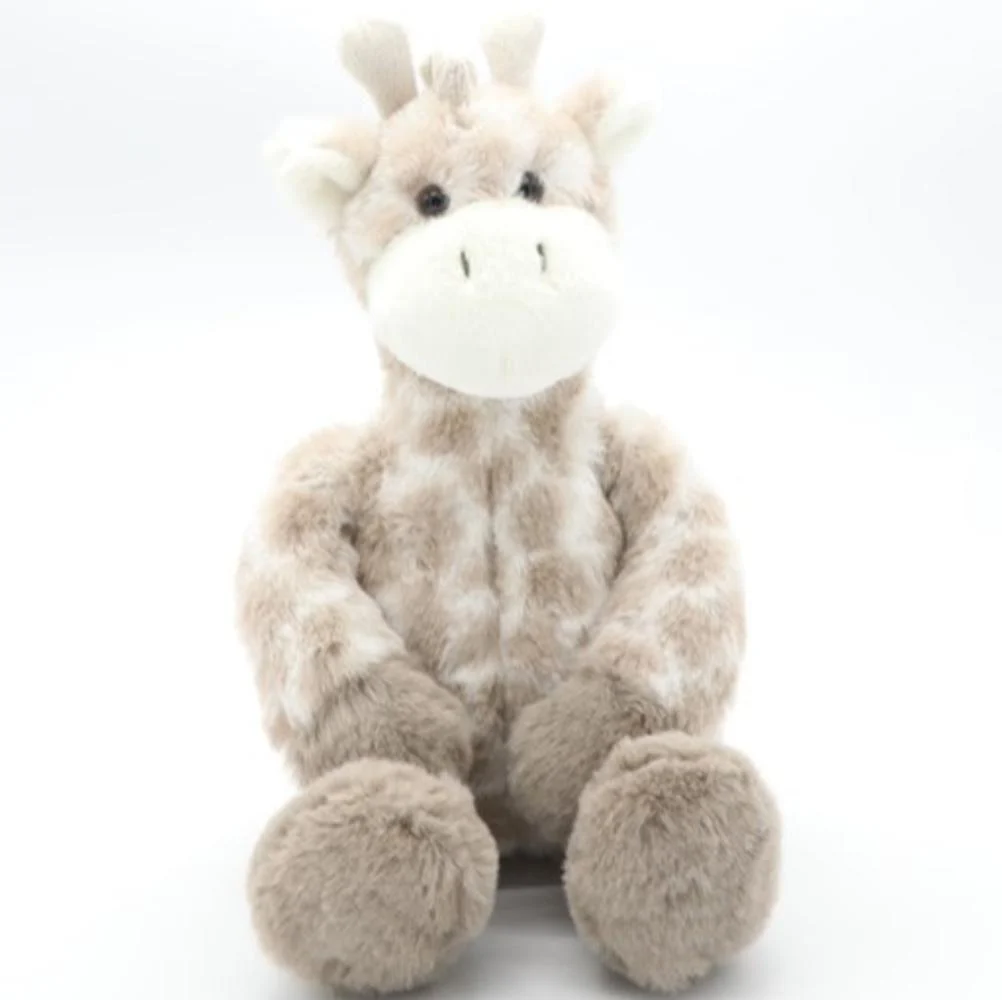 Petite Vous Ollie the Giraffe
