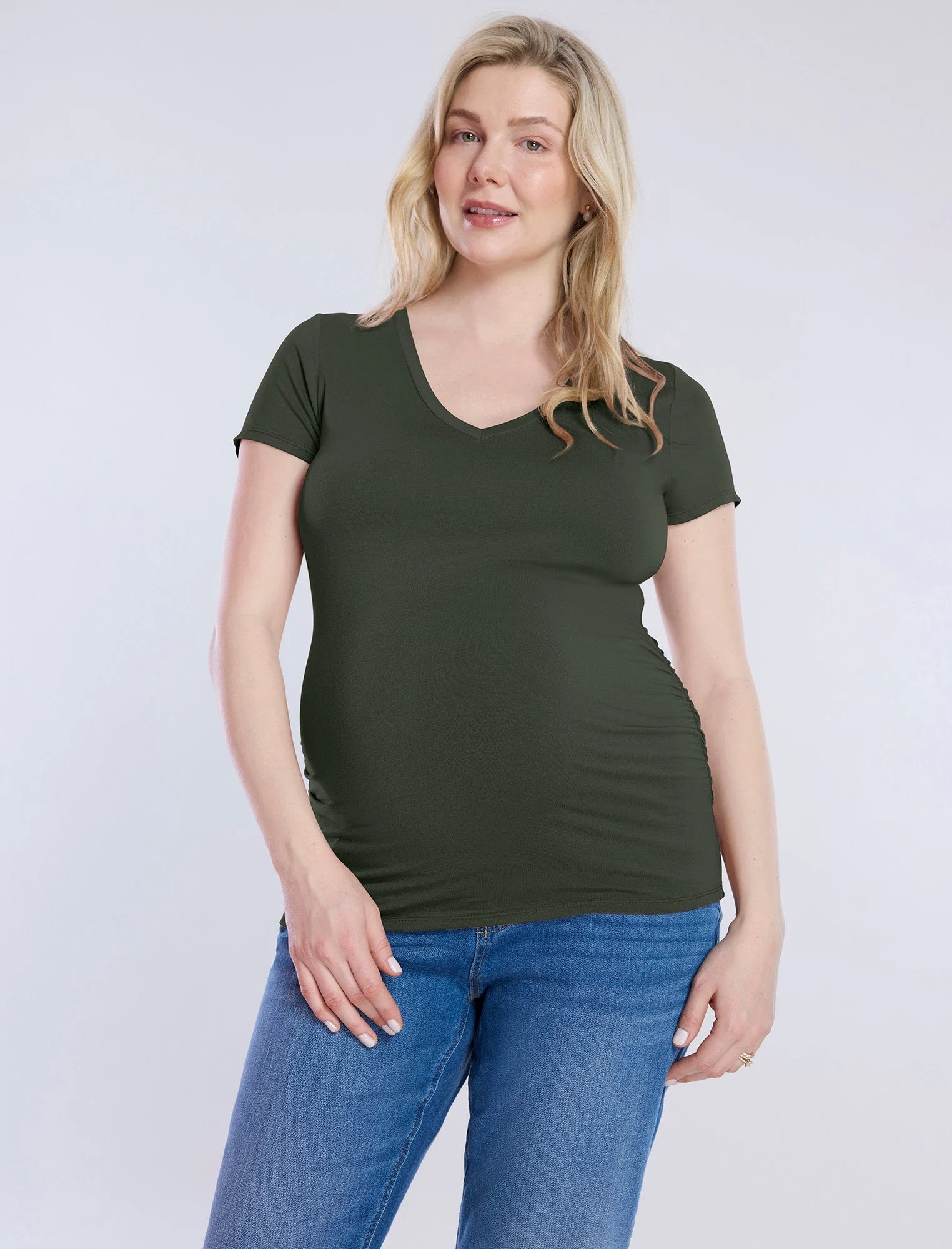 Side Ruched Short Sleeve V-NeckMaternity Tee